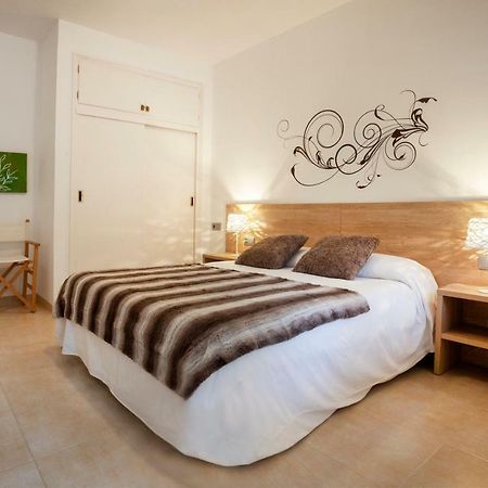 Apartamento A Pie De Playa, Climatizado Y Parking Roses Eksteriør billede