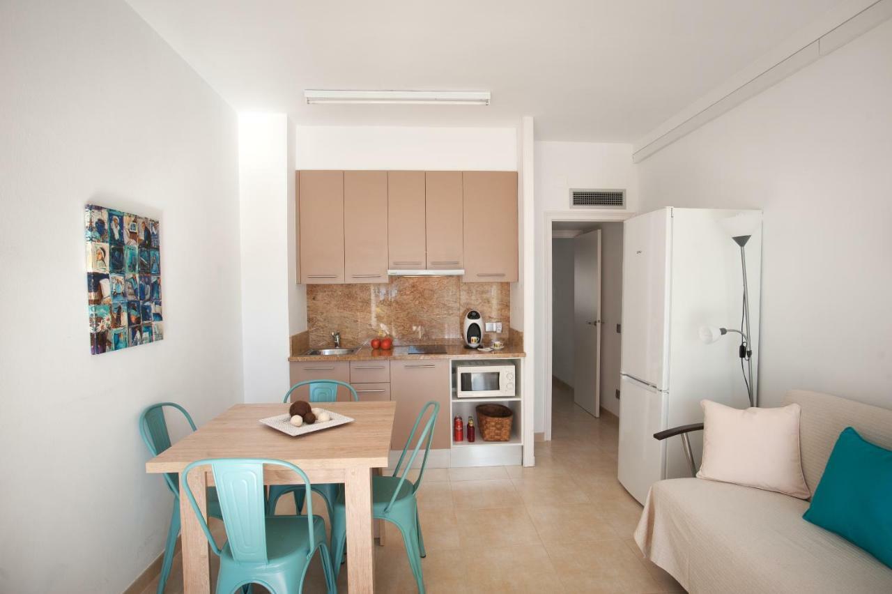 Apartamento A Pie De Playa, Climatizado Y Parking Roses Eksteriør billede